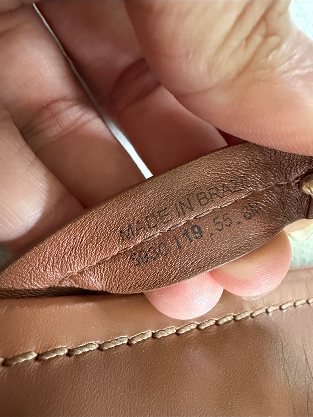 Tory Burch Brown Leather Logo Thong Sandals with Gold Accent - Picture 5 of 6